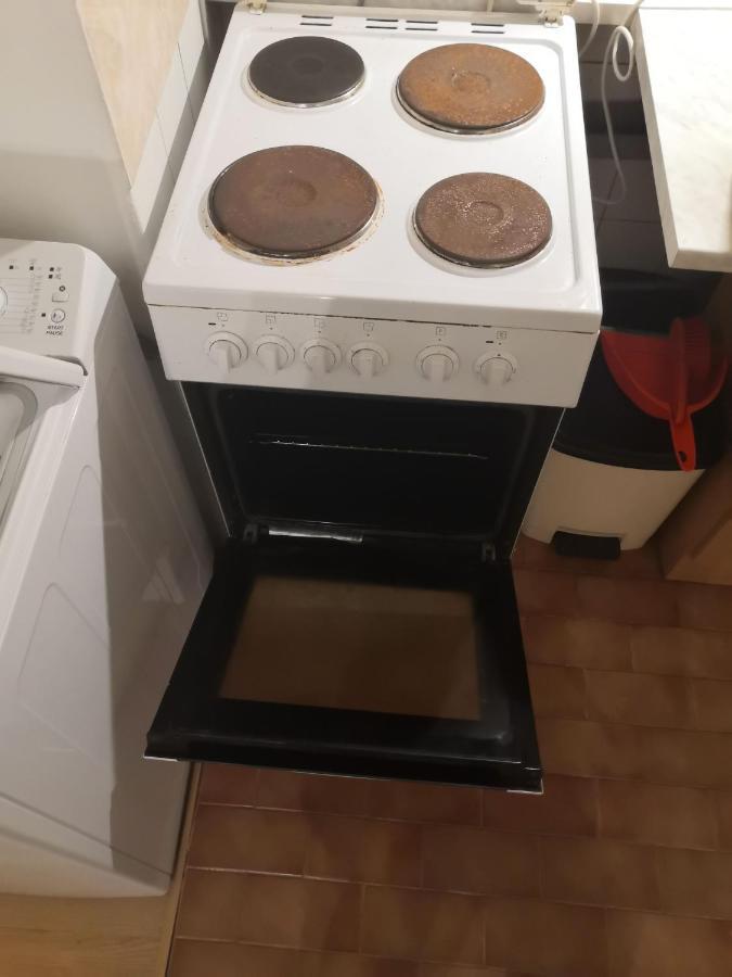 Apartament Economy Flat 18 Minutes From Vaclavske Namesti *